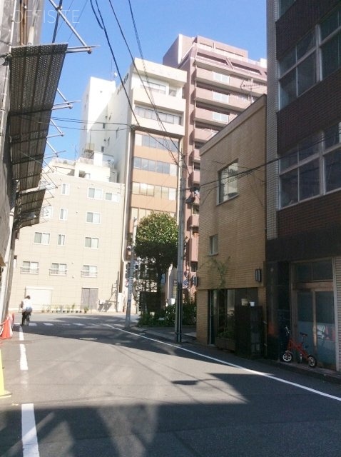 エクセレンスビル ビル周辺道路