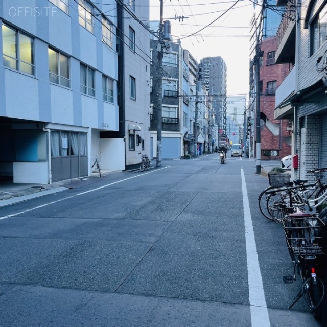 林ビル　前面道路