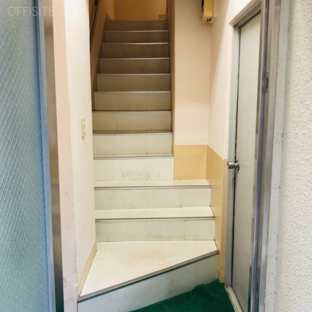ソーケンビル八重洲 エントランス