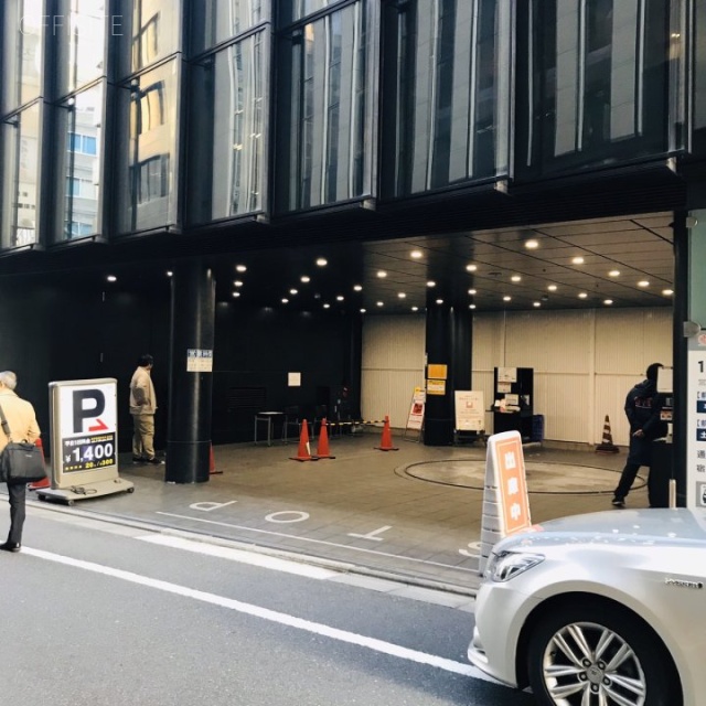 銀座4丁目タワー 駐車場