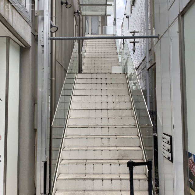 BCG表参道PROPERTY エントランス
