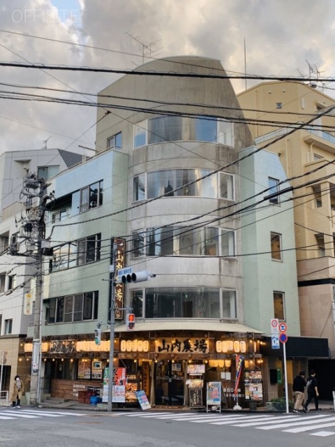 ピジョンビル 外観