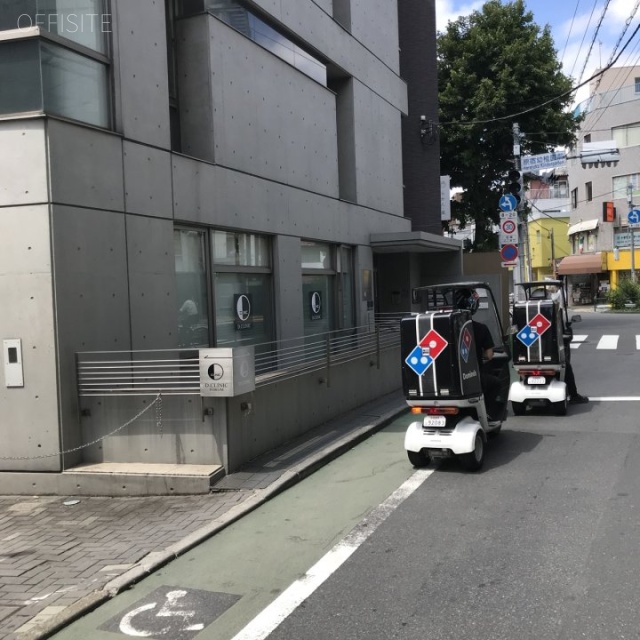 アケラビル 外観