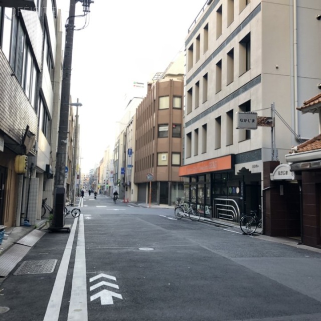 エムビルⅠ ビル前面道路