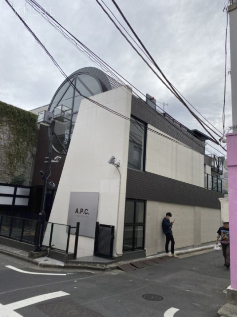 いちご原宿通り 外観