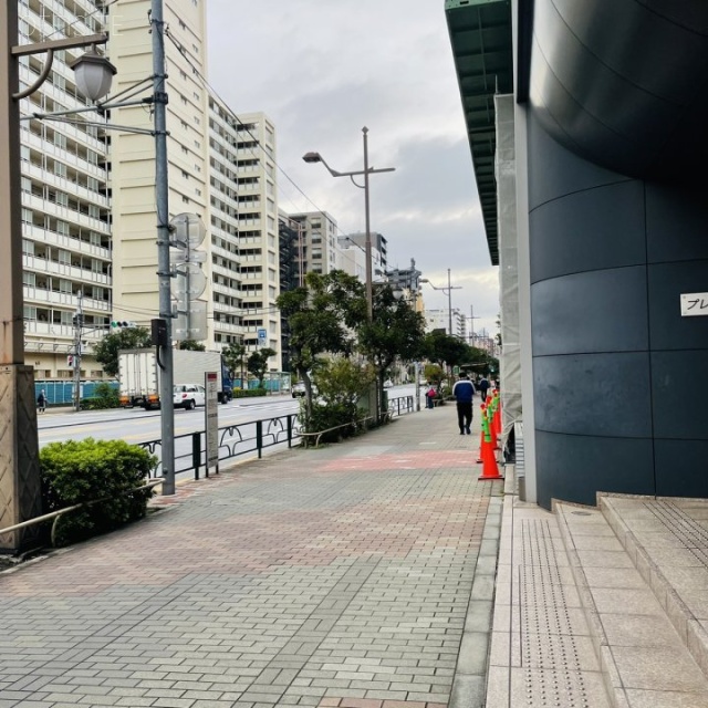 プレミア東陽町ビル ビル前面道路