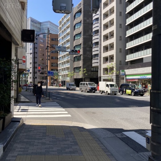 淡路ビル ビル前面道路