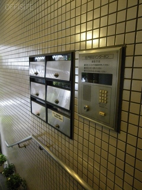 佐々木ビル エントランス