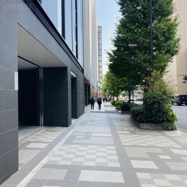 京橋RKビル 14階 50.94坪　前面歩道