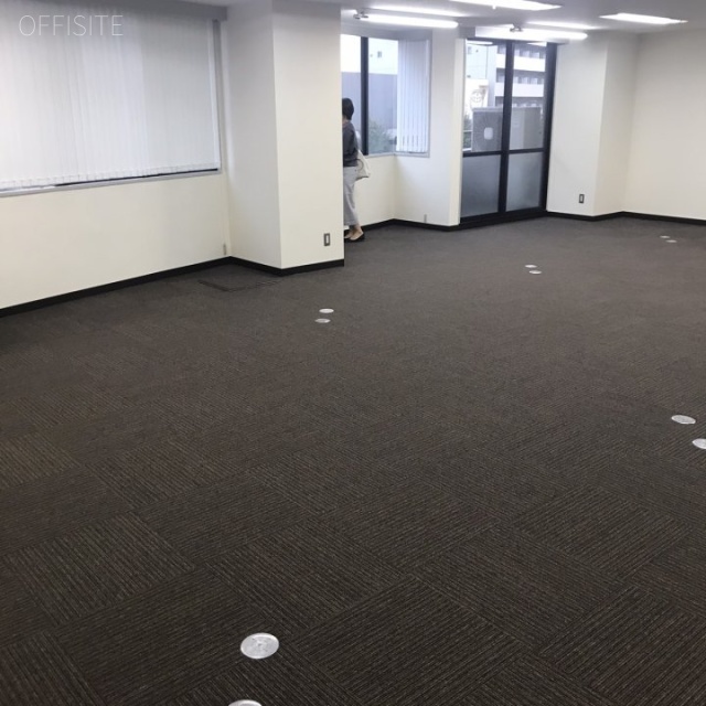 THビル 7階 32.38坪　室内