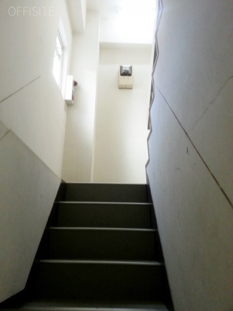 佐々木ビル 階段