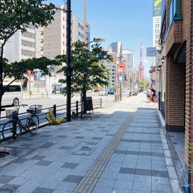 三田広瀬ビル ビル前面道路
