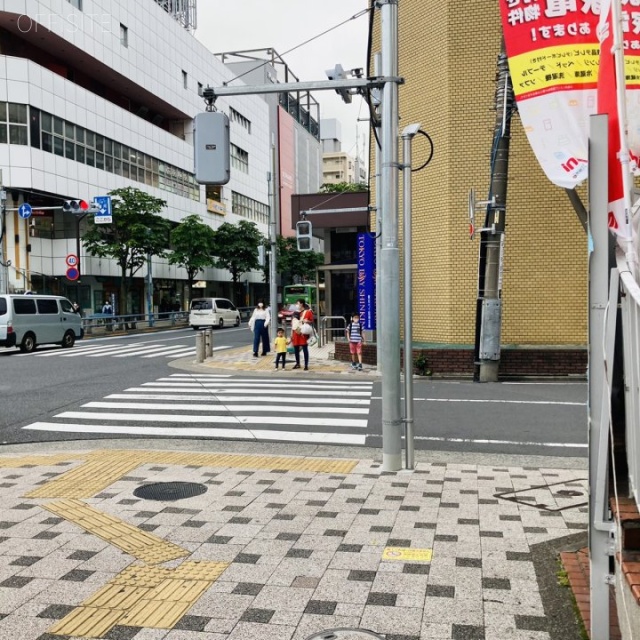 葛西産業ビル ビル前面道路