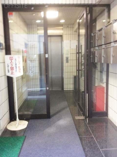 大畑ビル 4階 22.84坪　エントランスホール