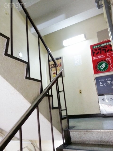 桃山ビル 画像