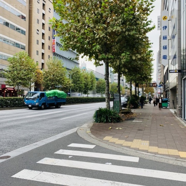 Aster茅場町 ビル前面道路