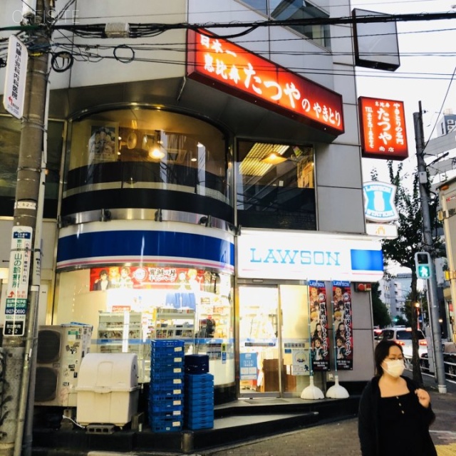 KTビル 1階部分