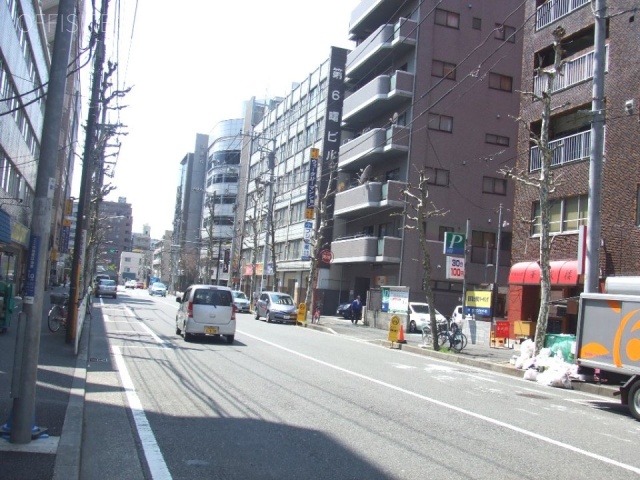 富士見町ビル ビル前面道路