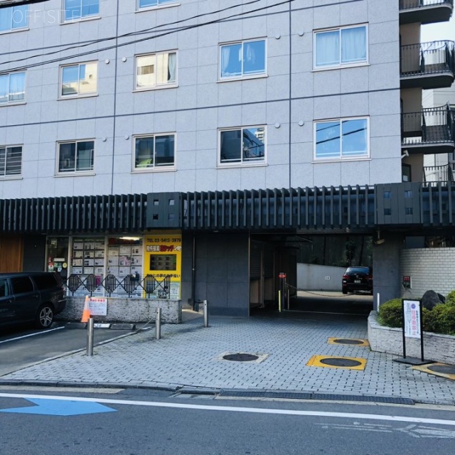 赤坂レジデンシャルホテル 駐車場