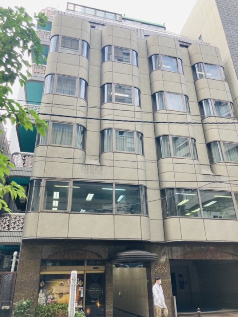 山源ビル 外観