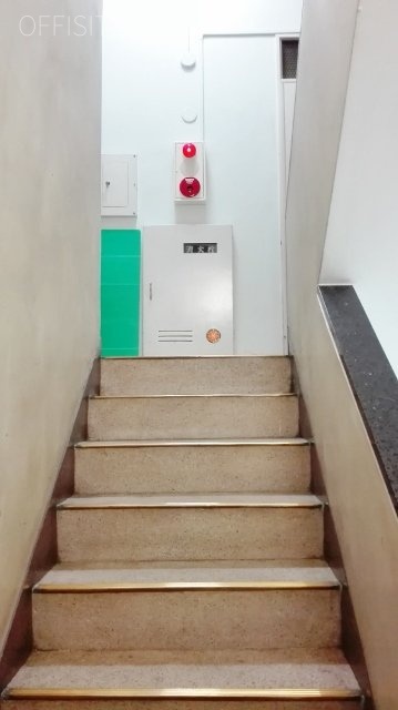 ニイミビル 画像