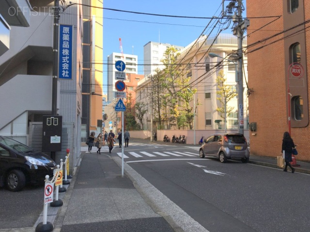 日本橋ケーエスビル ビル前面道路