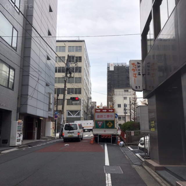 井門八重洲通りビル 3階【32】 9.40坪　ビル前面道路