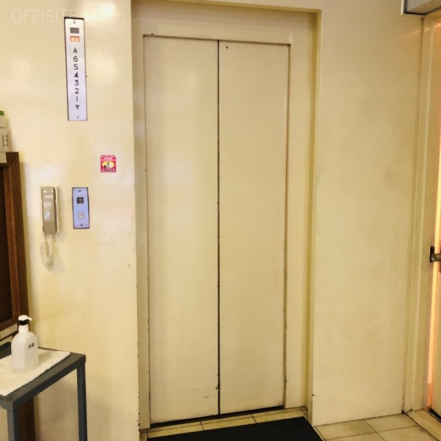 銀座美術家会館 エレベーター
