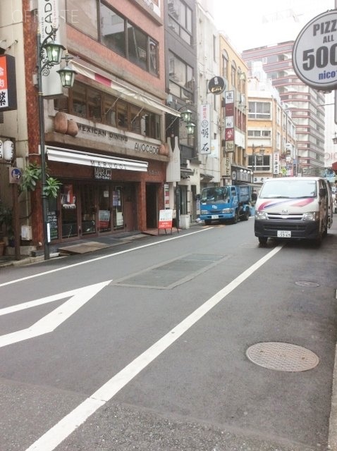 高盛(たかせい)ビル ビル周辺道路