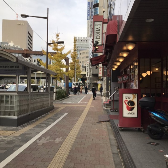 広徳ビル ビル前面道路