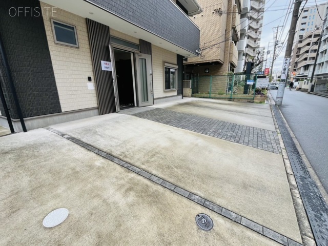 湊町日本橋ビル別館 駐車場