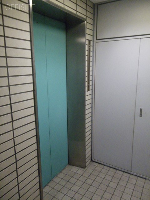 三忠堂ビル 画像