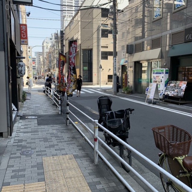 TMビル ビル前面道路