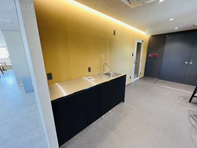 THE PORTAL 田町(旧 藤ビル) キッチン