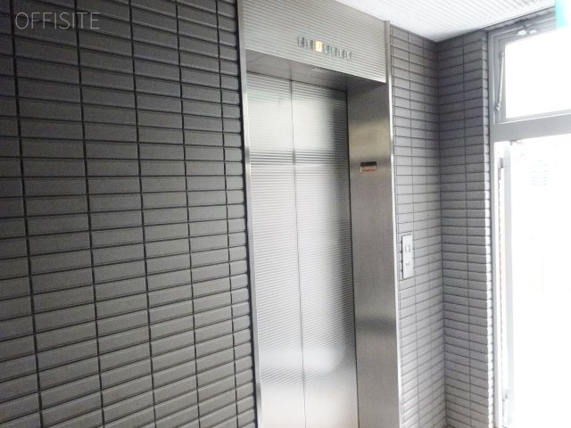 MRビル エレベーター