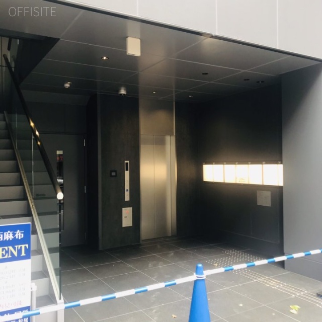 シャロム西麻布　エントランス