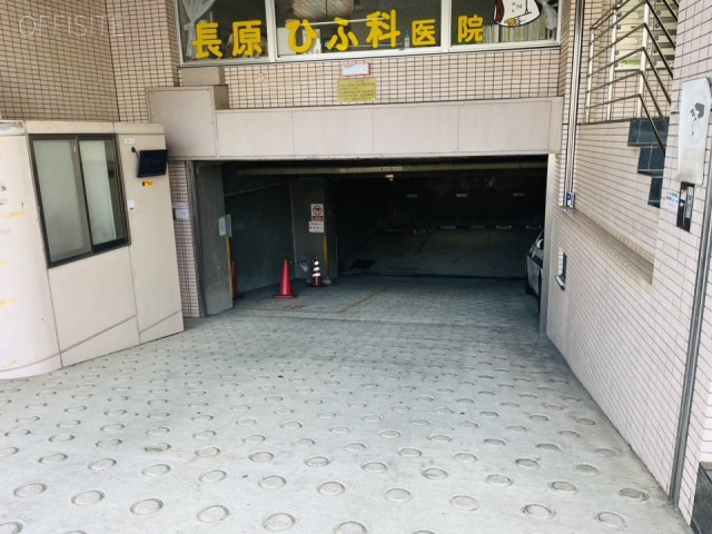 ハイツベルグ上池台　駐車場