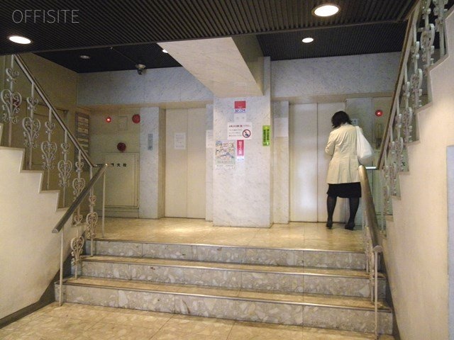 新聞会館ビル 画像