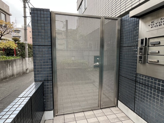 K&M代々木公園　エントランス