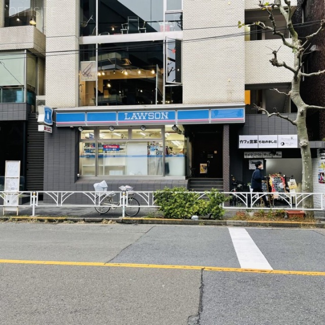 クルスビル 外観