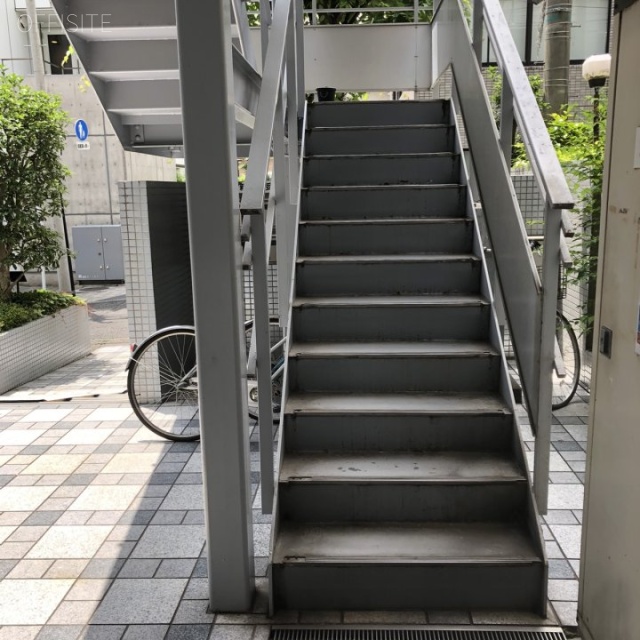 赤坂STビル エントランス