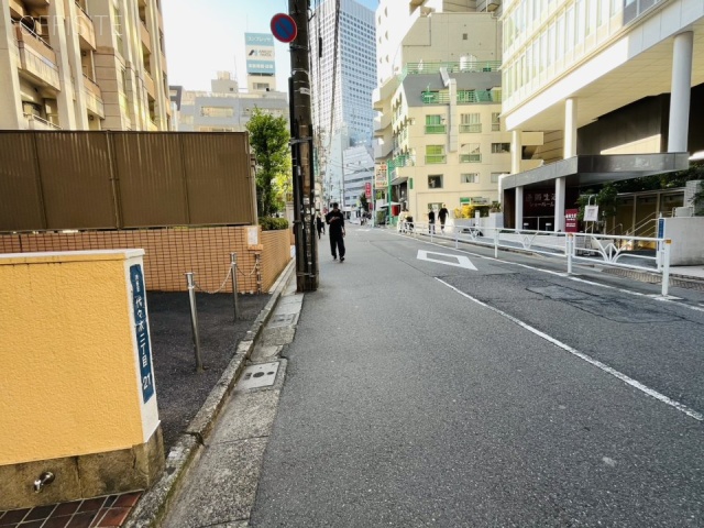 代々木パレスビル　周辺