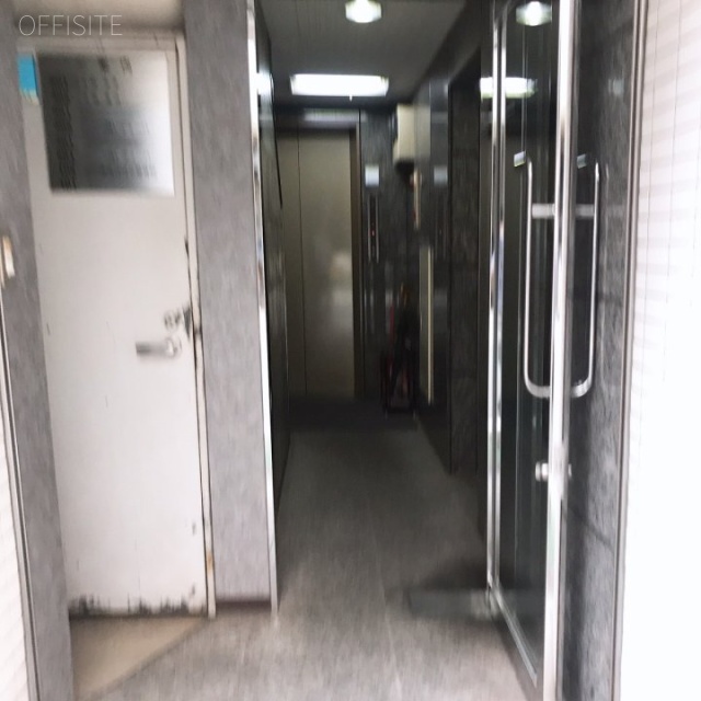 水野ビル エントランス