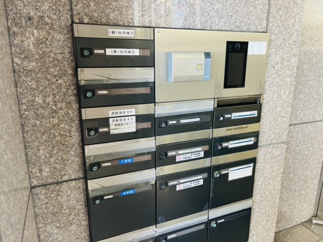 MR木場ビル エントランス