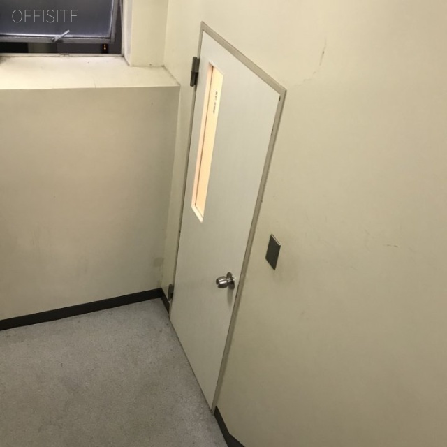 ファイブビル八丁堀 トイレ入口