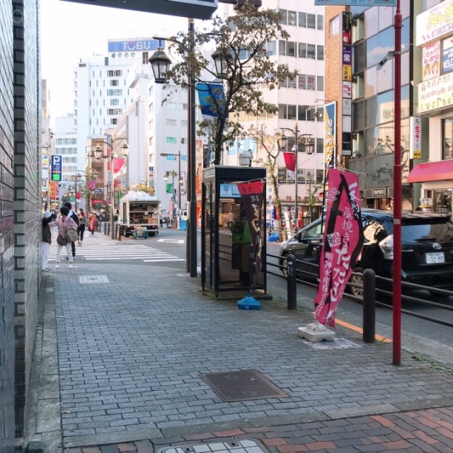 福住ビル ビル前面道路