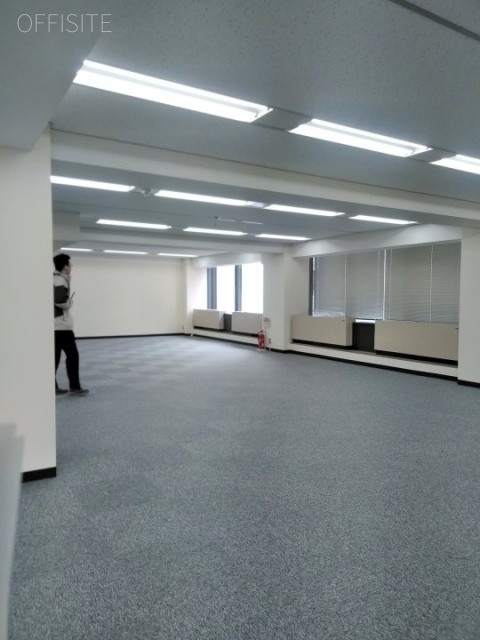 CJビル 室内