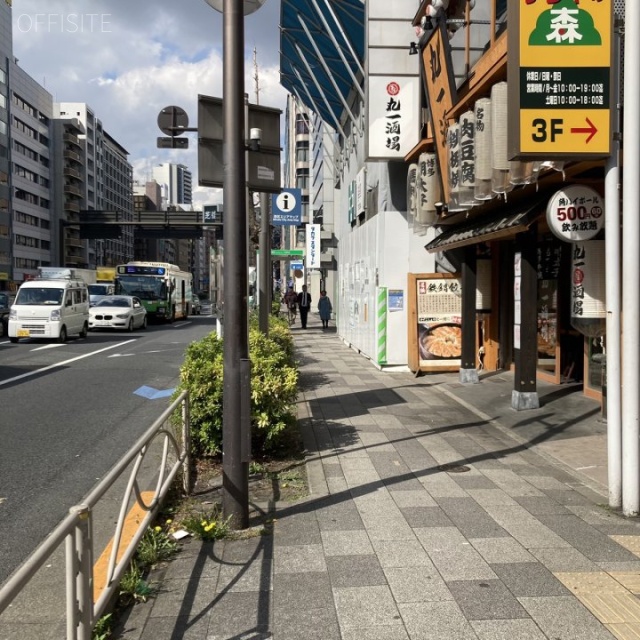 RBM浜松町ビル 前面歩道