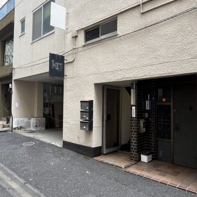 川島ビル オフィスビル出入口