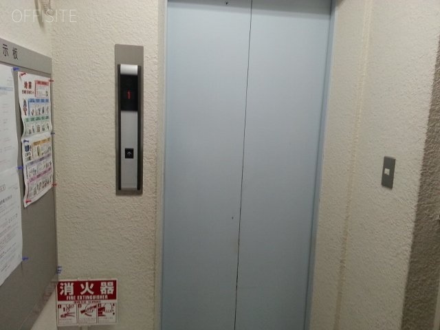 ニュー駿河台ビル エレベーター